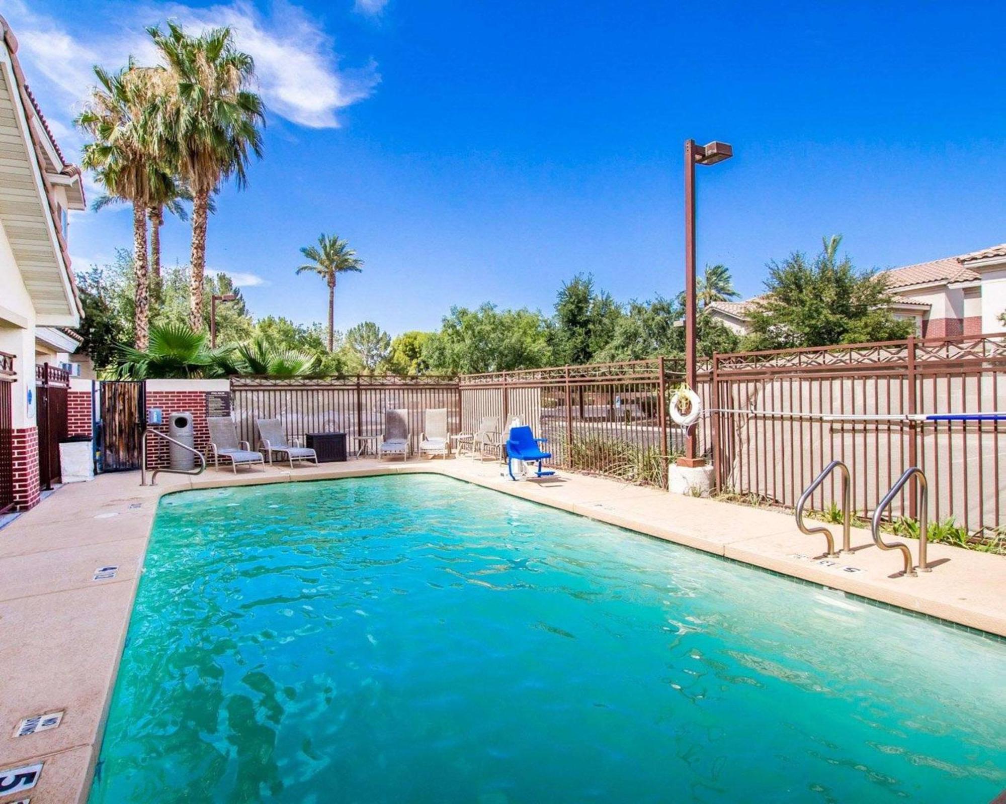 Quality Inn Chandler I-10 Экстерьер фото