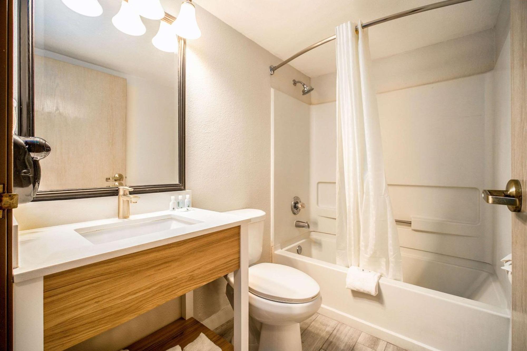 Quality Inn Chandler I-10 Экстерьер фото